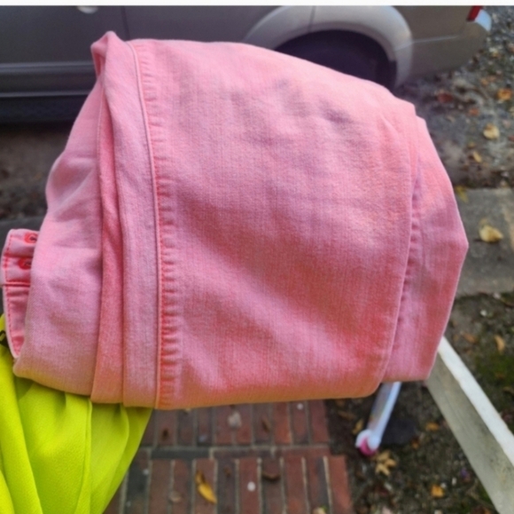 Torrid 18 Jegging - Neon Pink Wash - Picture 4 of 7